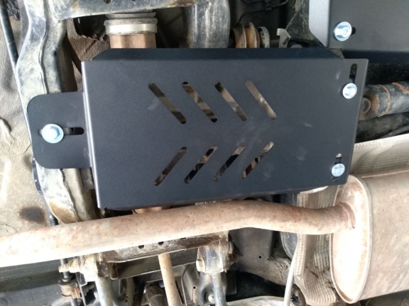 Steel sump guard for Dacia Duster 4x4 - promotional package