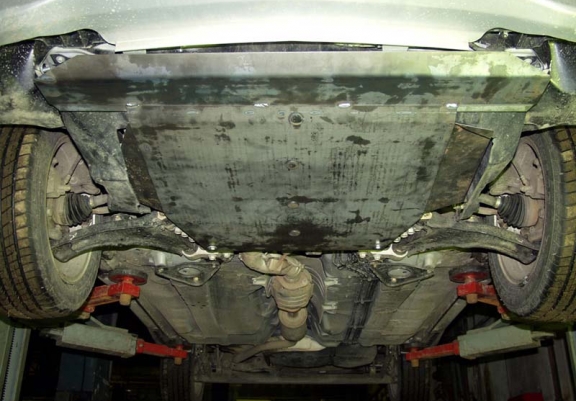 Steel sump guard for Nissan Almera Tino
