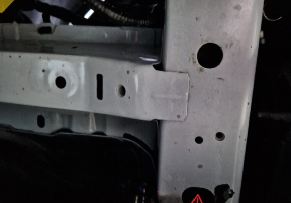 Aluminum sump guard for Volkswagen Transporter T7 Van