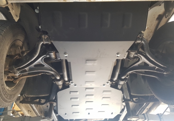 Steel gearbox guard for Mercedes ML W163