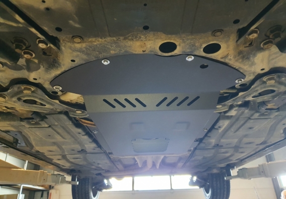 Steel catalytic converter guard/cat lock for Toyota Auris