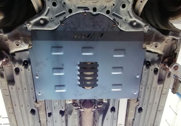 Steel catalytic converter guard/cat lock for Toyota Prius