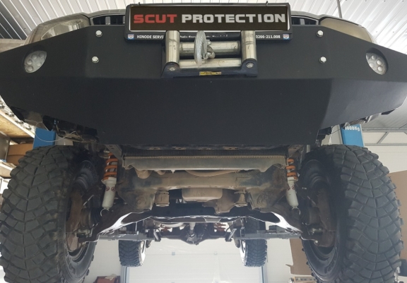 Steel sump guard for Toyota Land Cruiser J90 / J95