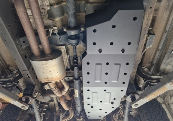 Steel fuel tank guard  for Ford Ranger Raptor