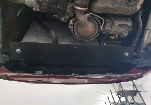 Steel sump guard for Peugeot Partner