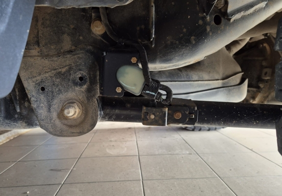 Aluminium rear trailing arm sensor guard Ford Ranger Raptor