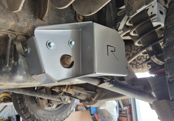 Aluminium rear trailing arm sensor guard Ford Ranger Raptor